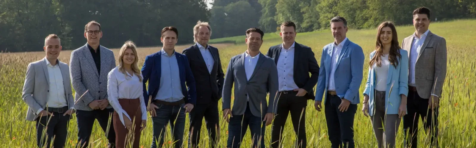 Team foto van Alpina Makelaardij Zevenaar