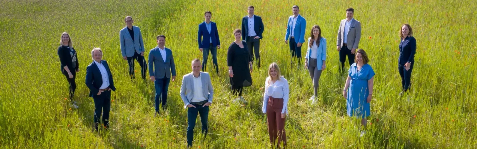 Team foto van Alpina Makelaardij Zevenaar