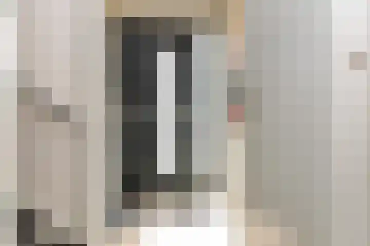 Amalia van Solmslaan 35 Grave thumbnail 18