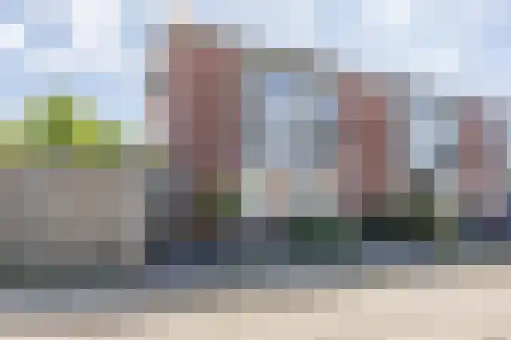 Amalia van Solmslaan 68 Grave thumbnail 36