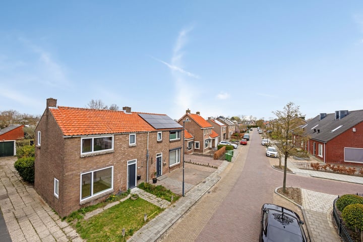 Ambachtsstraat 39 dans 's-Gravenpolder photo