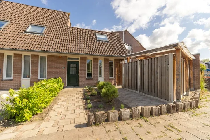 Amberberg 24 Roosendaal thumbnail 26