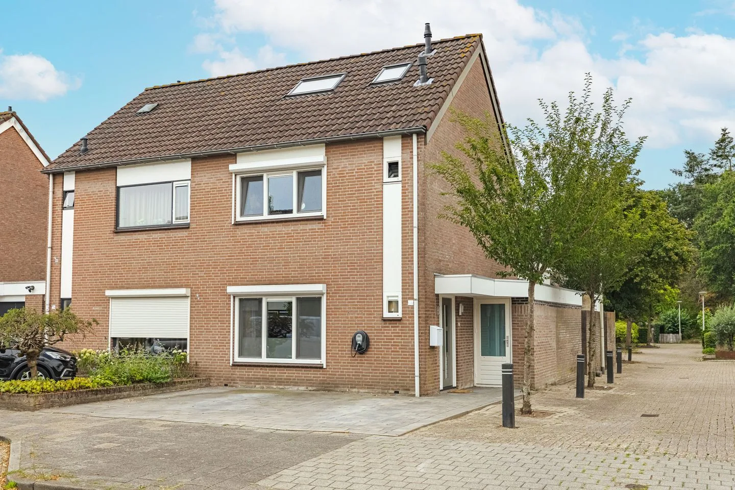 Ambrozijnberg 24 in Roosendaal