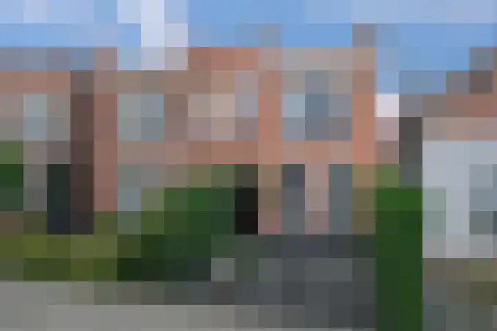 Ambtstraat 127 en Almelo