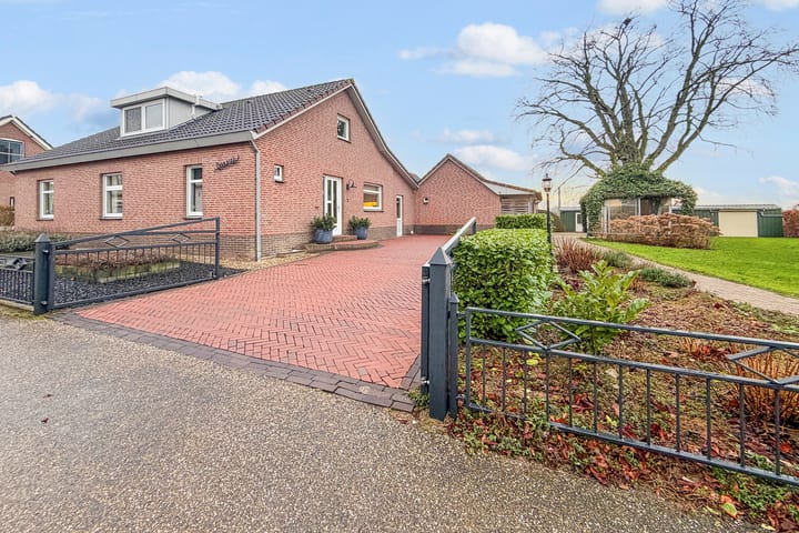 Photo of property Ameidsedam 3, Spijk