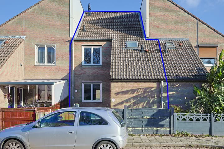 Amerstraat 4 in Geleen photo