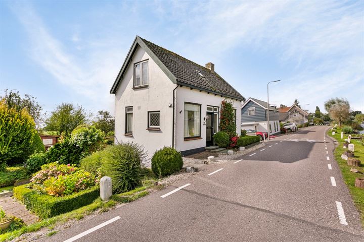 Ammerse Kade 10 in Groot-Ammers foto