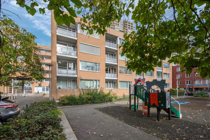 Ammunitiehaven 51 in 's-Gravenhage photo