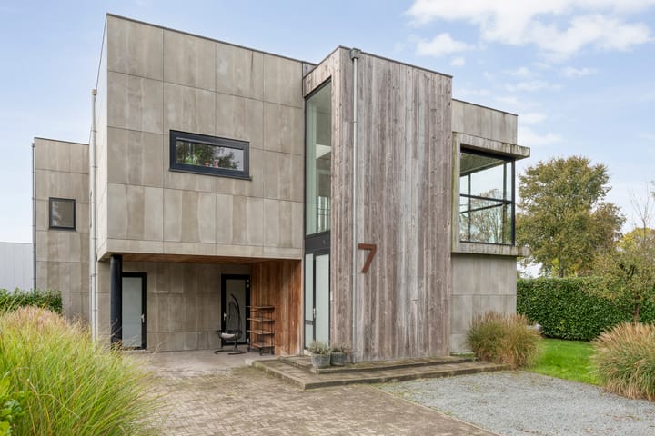 Ampère 7 in Meppel Foto