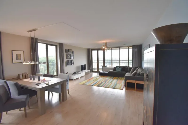 Bürofoto von Amsterdam Rentals