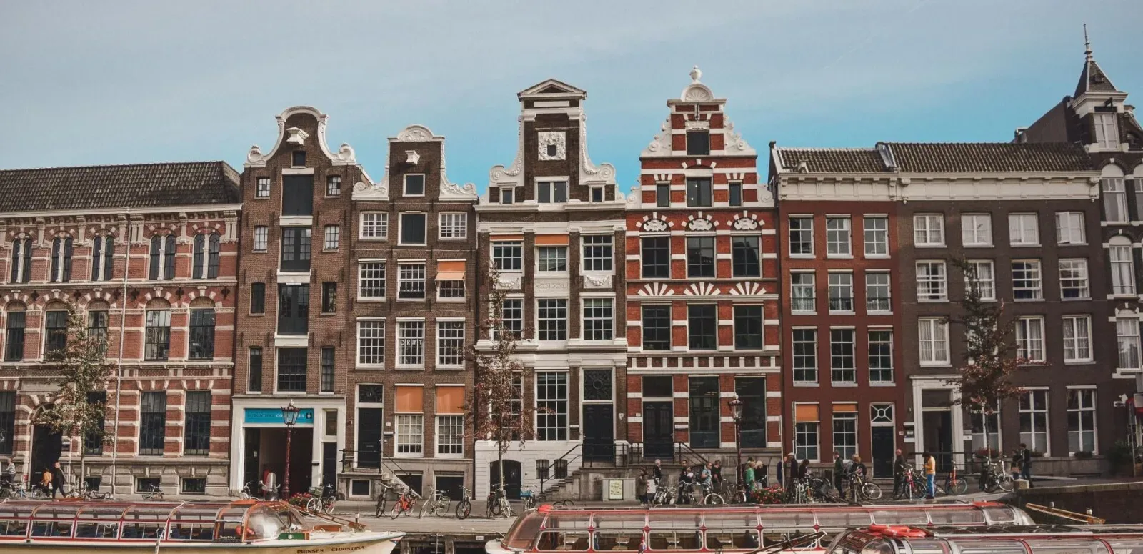 Team foto van Amsterdam Wonen