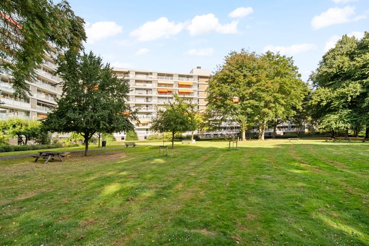 André Gideplaats 431 in Rotterdam photo