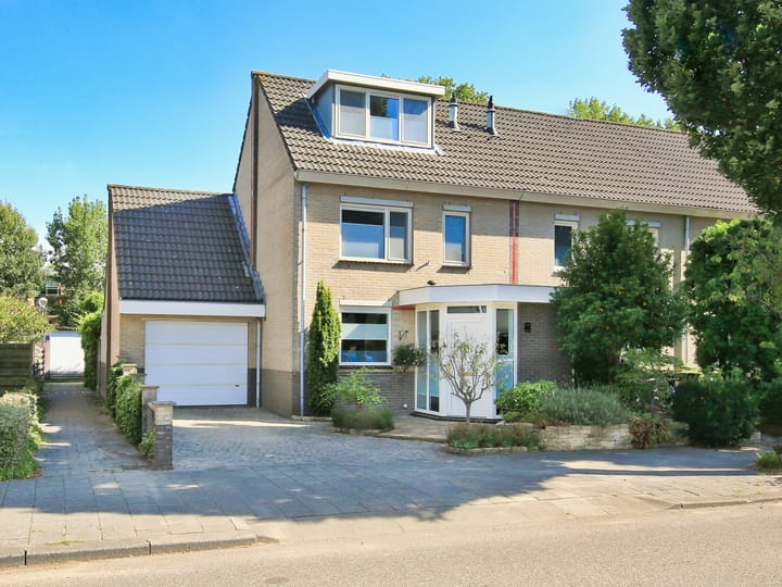 Anemoonlaan 29 in Badhoevedorp Foto