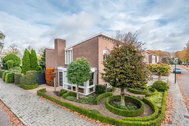 Anjelierstraat 5 en Uden foto