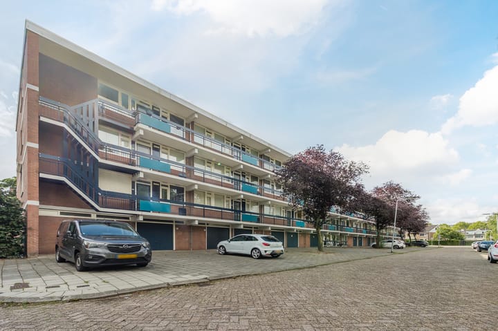 Anjerstraat 168 in Zwijndrecht photo