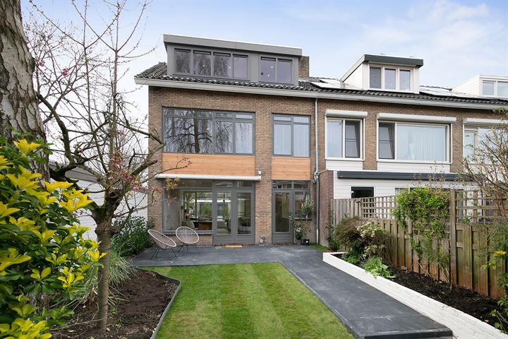 Anjerstraat 78 in Zwijndrecht photo