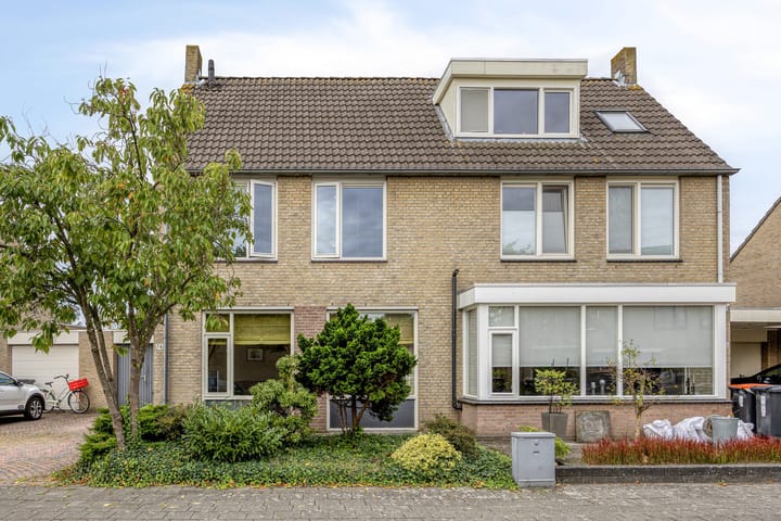 Anjervallei 74 in 's-Hertogenbosch Foto