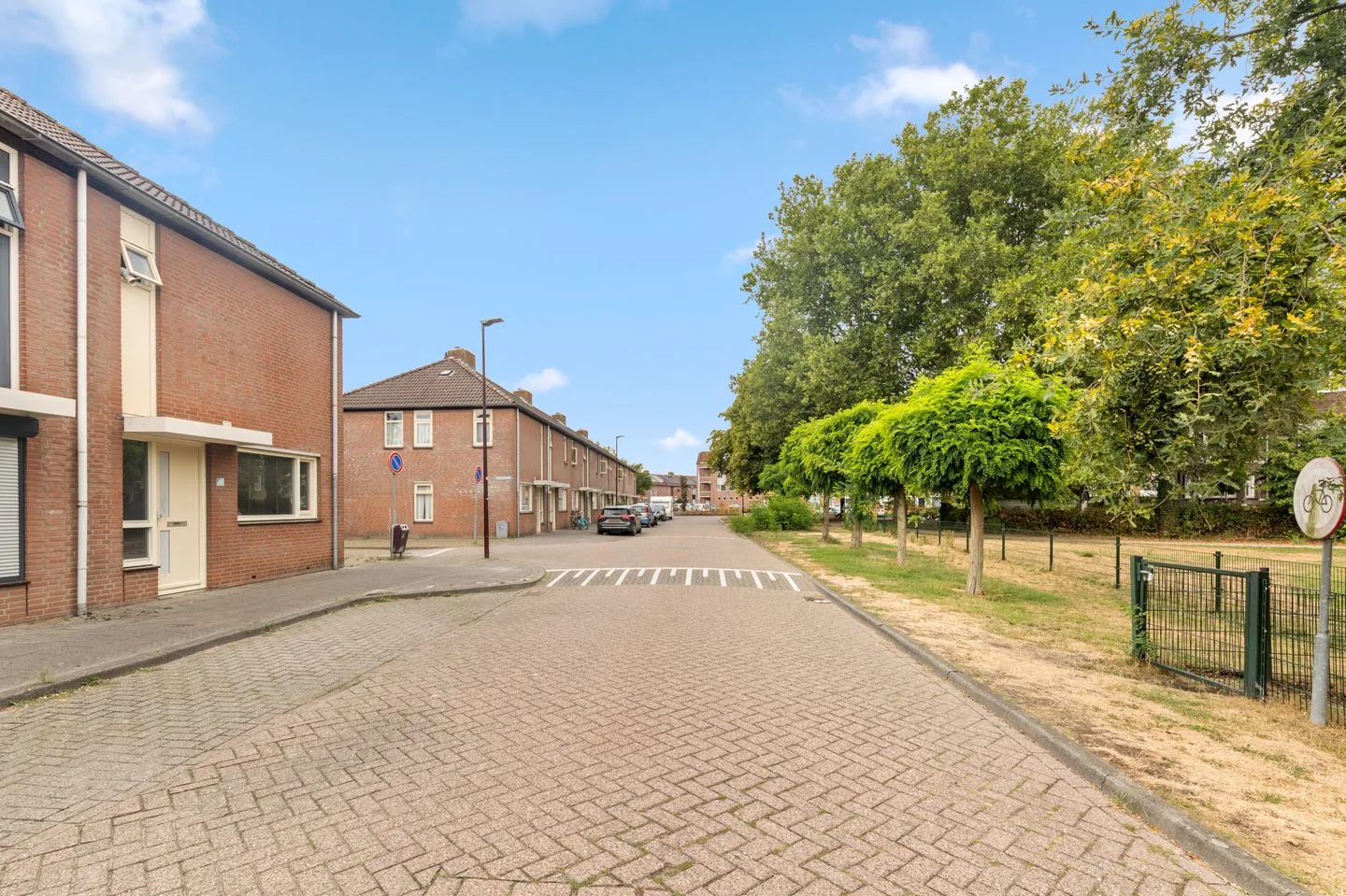 Ankerstraat 42 Oudenbosch thumbnail 42