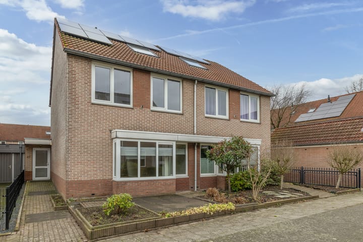 Ankrot 67 en Enschede foto