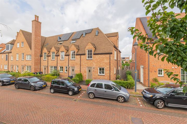 Anna van Kleeflaan 11 en Hoofddorp foto