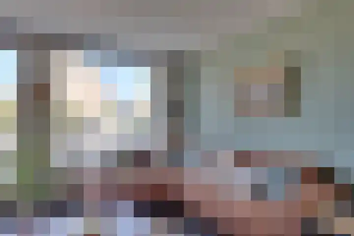 Anthony Edenlaan 21 Goes thumbnail 24