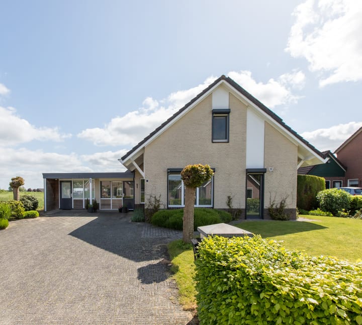 Antoniusstraat 7 en Lengel foto