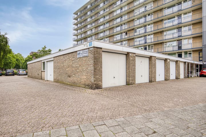 Antwerpenstraat 562 en Breda foto