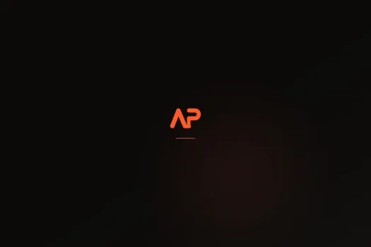Screenshot der Website von www.apmakelaardij.nl