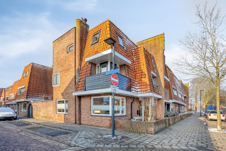 Apeldoornsestraat 13 in Kampen Foto