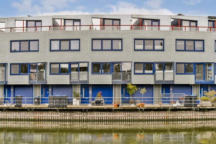 Aquamarin 92 dans Weesp photo