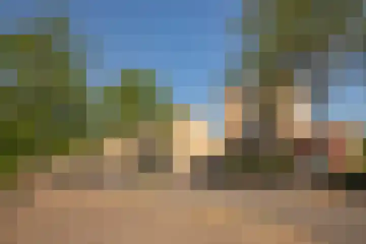 Aquarius 27 Born thumbnail 26