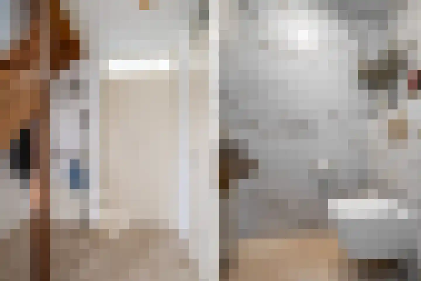 Aquarius 39 Born thumbnail 4