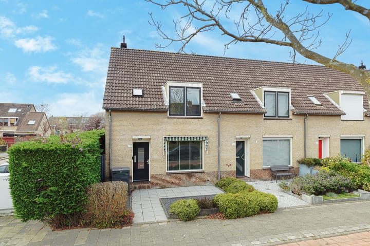 Arent Maertensvliet 24 in Barendrecht photo