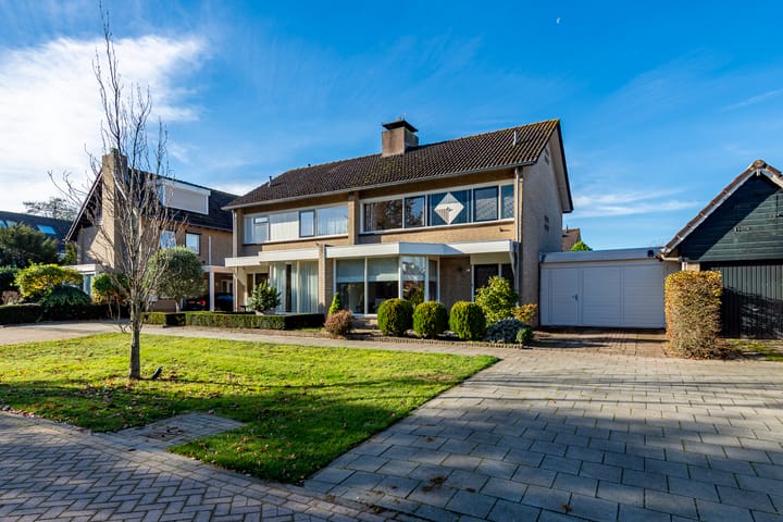 Armstrongstraat 2 in Hilvarenbeek Foto