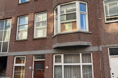 Arnhemsestraat 37A in 's-Gravenhage foto