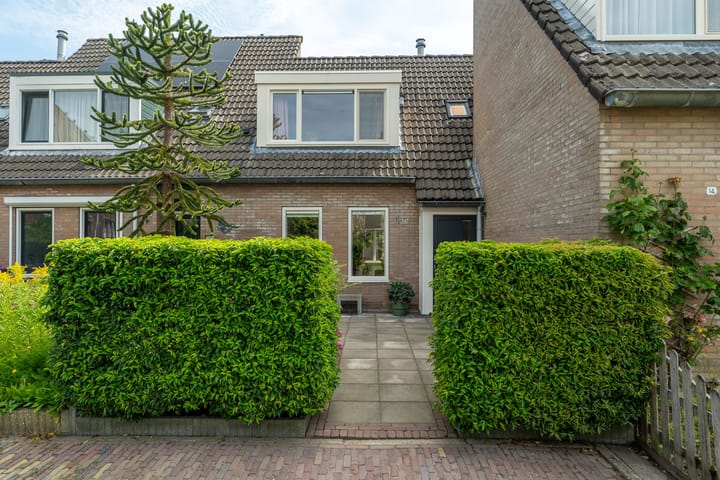 Arnold Feystraat 16 in Leeuwarden Foto