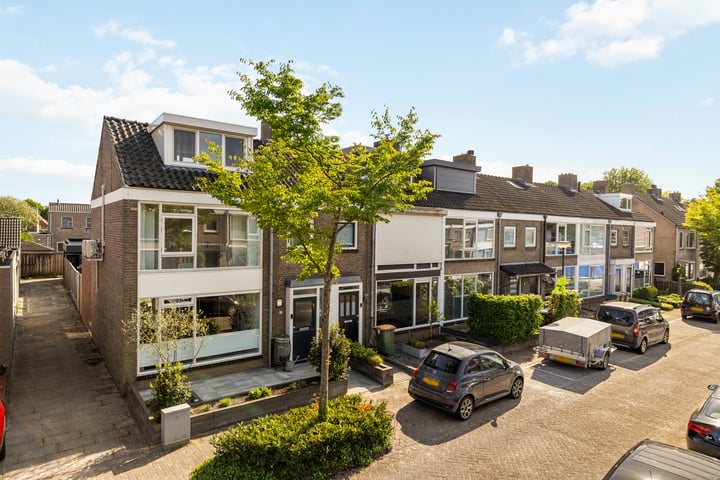 Arnold van Leuvenstraat 12 in Teteringen Foto