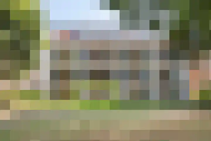 Arnold van Rodelaan 7 en Hapert