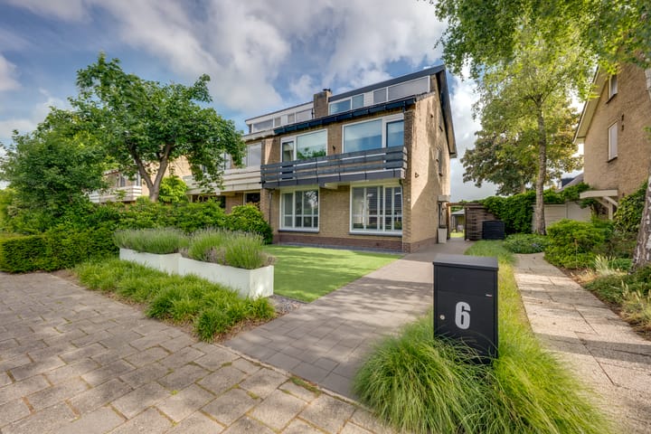 Arnoutlaan 6 in Hoeven Foto