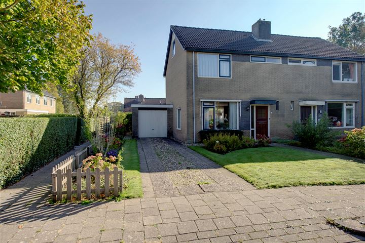 Foto van woning Arp Schnitgerhof 48, Uithuizen