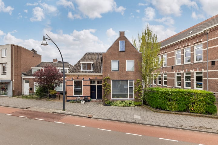 Assendorperstraat 127 in Zwolle Foto