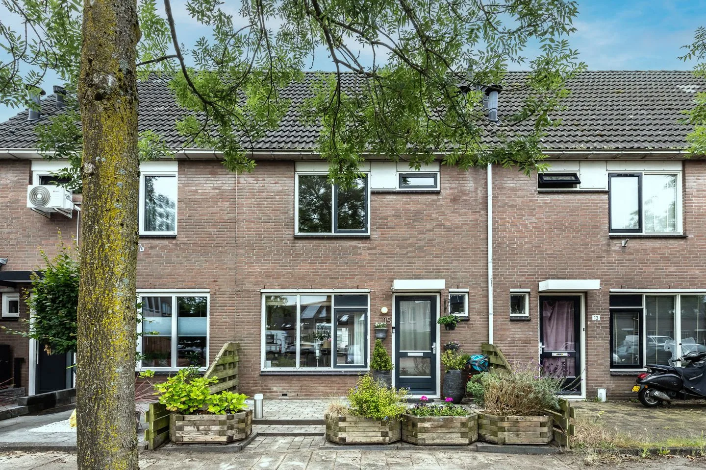 Assinkbos 15 in Hoofddorp