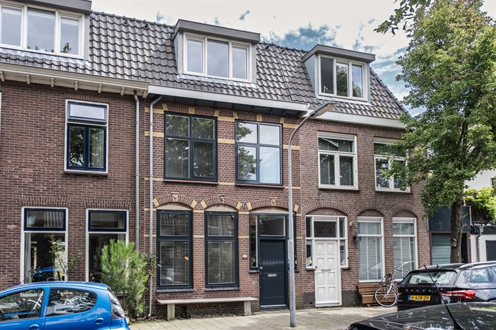 Atjehstraat 6 in Haarlem Foto
