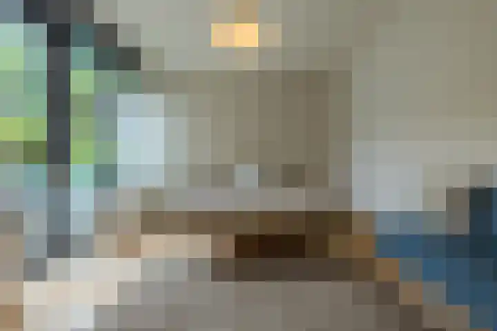Atlasvlinder 64 Enschede thumbnail 17