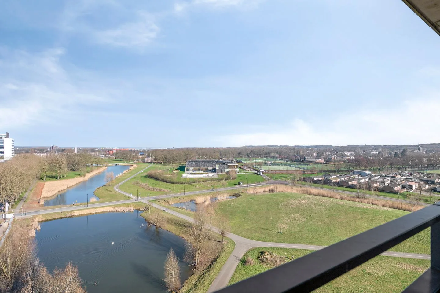 Atletenbaan 96 F Maastricht foto 3