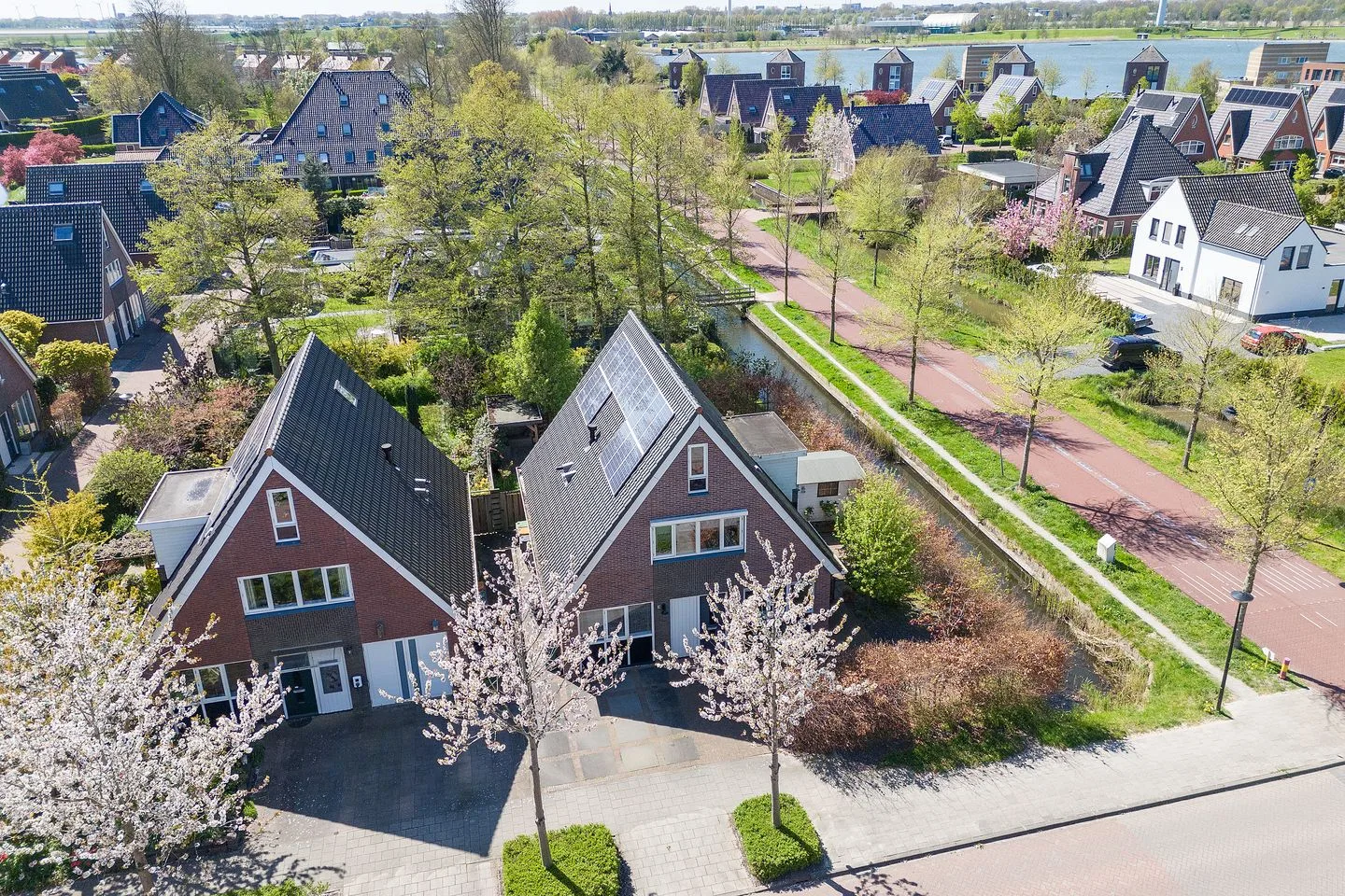 Atmosfeer 11 Heerhugowaard thumbnail 31
