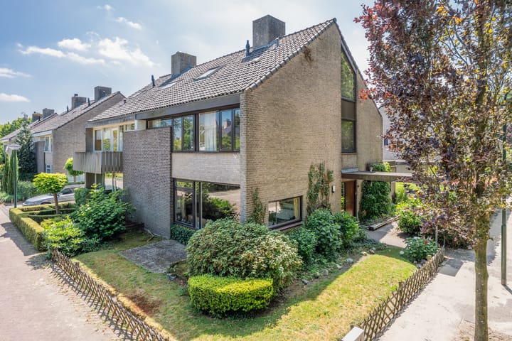 Australiëlaan 14 in Son en Breugel