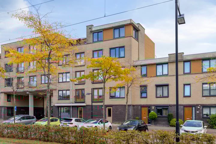 Avenue Carré 212 in Barendrecht foto