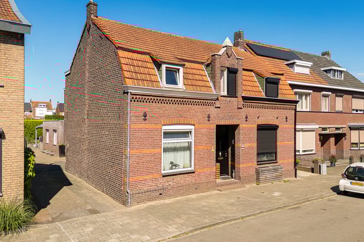 Averbodestraat 62 en Venlo foto