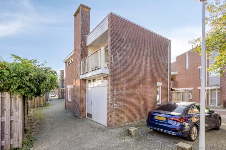 Photo of property Azalea 15, Hellevoetsluis